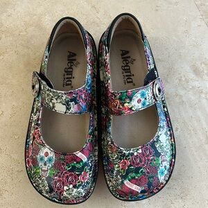 Alegria Women's Sz. 34 PRO Tattoo You Paloma Mary Jane